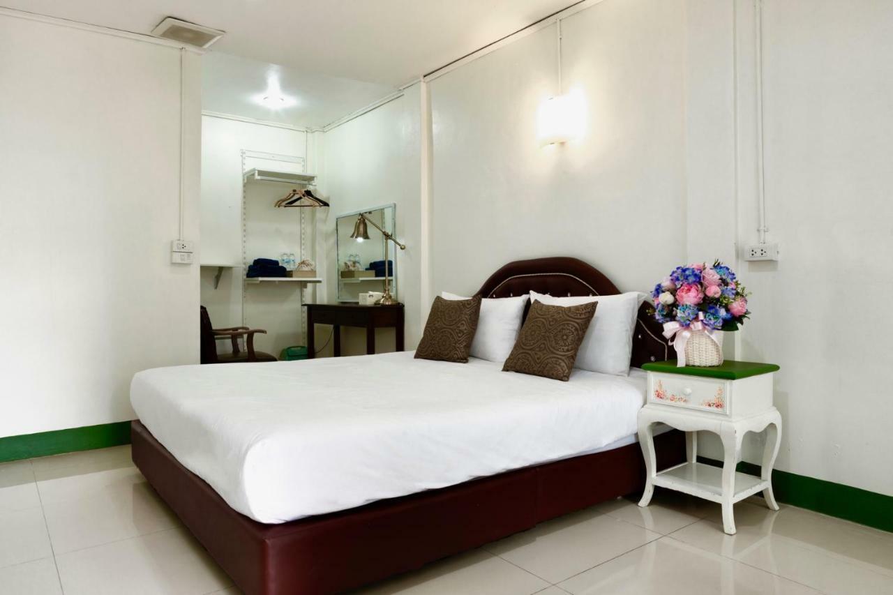 Khunnai House Chiang Mai Hotell Exteriör bild