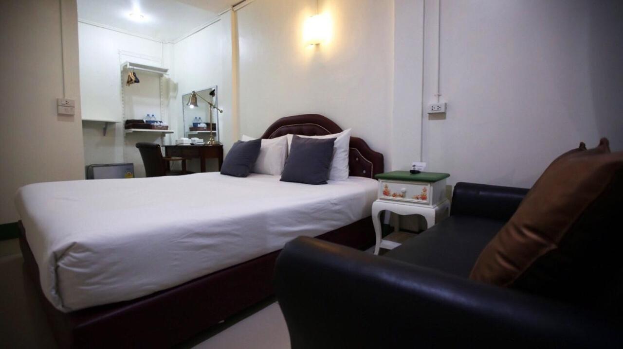 Khunnai House Chiang Mai Hotell Exteriör bild