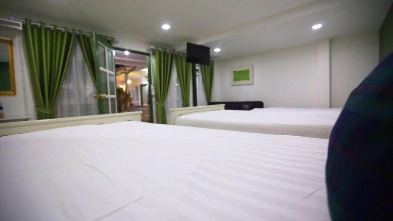 Khunnai House Chiang Mai Hotell Exteriör bild
